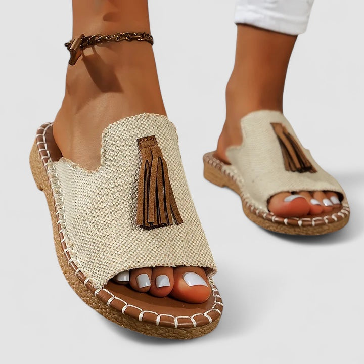 Noora™ | Leena - Bekväma och Platta Ortopediska Sandaler