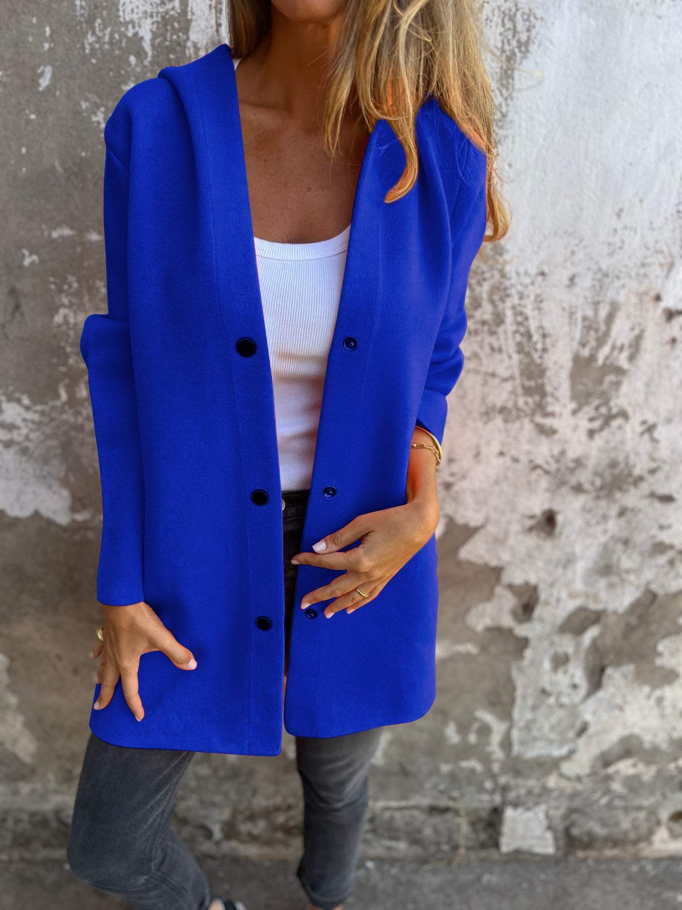 Elisa | Avslappnad enfärgad blazer