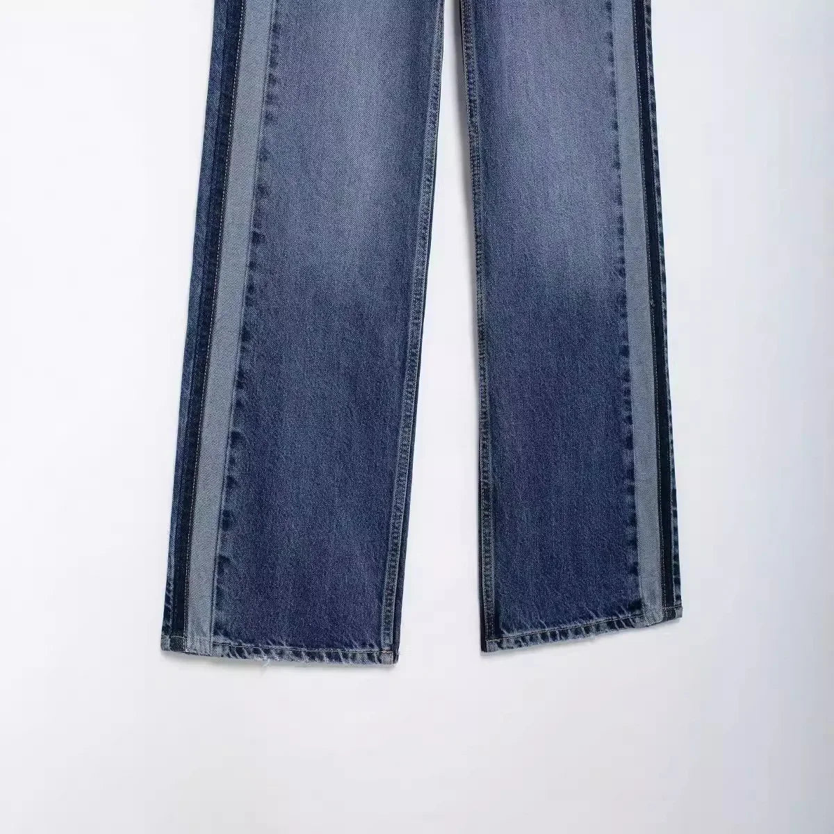 Noora™ | Jean med Utvidgade Sidor