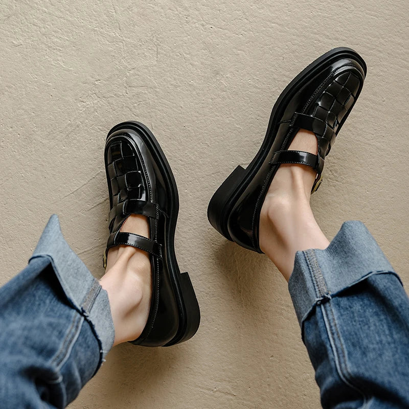 Noora ™| Lumerra Retro Flats
