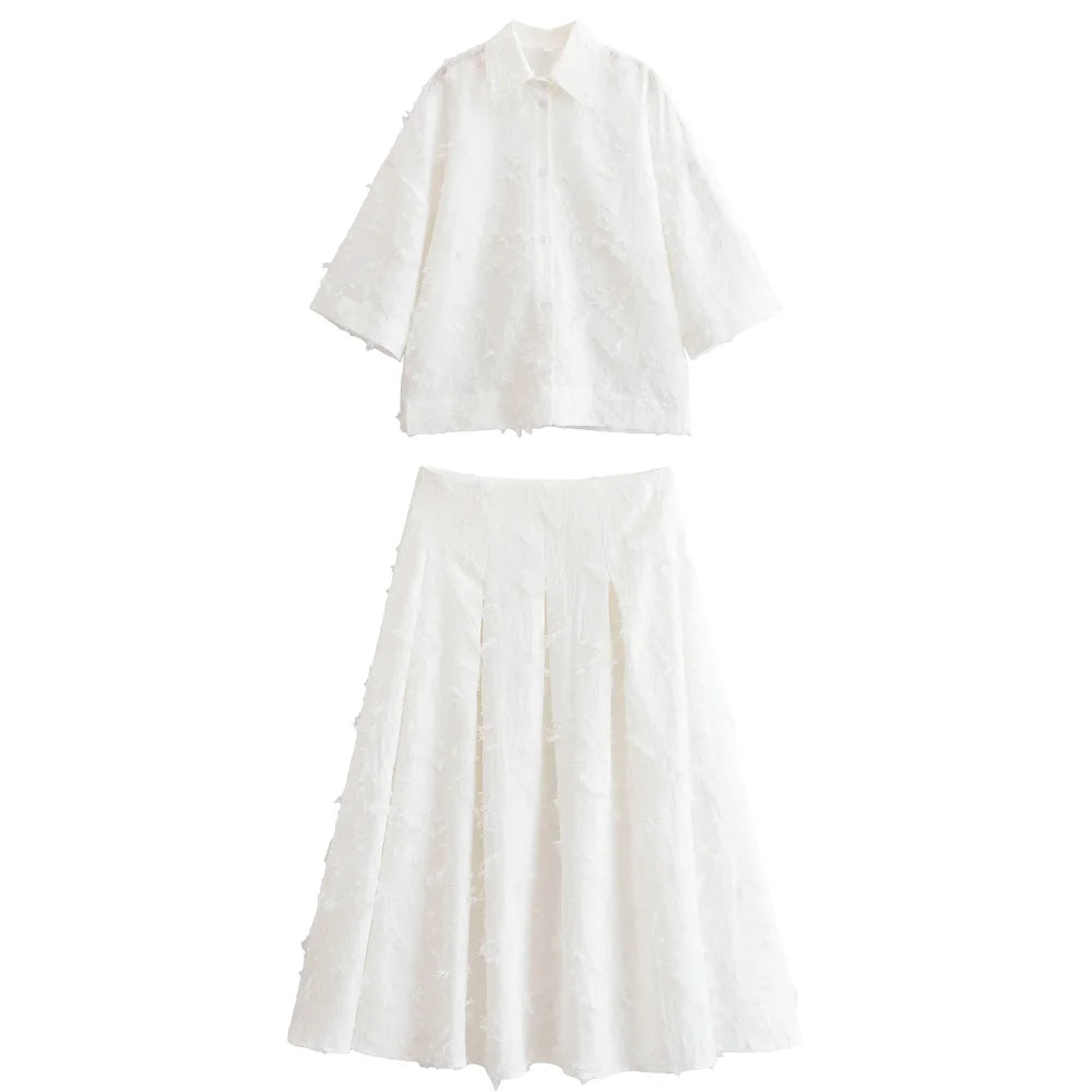 Nooraâą | Alindra â TvĂ„delad set med subtil struktur