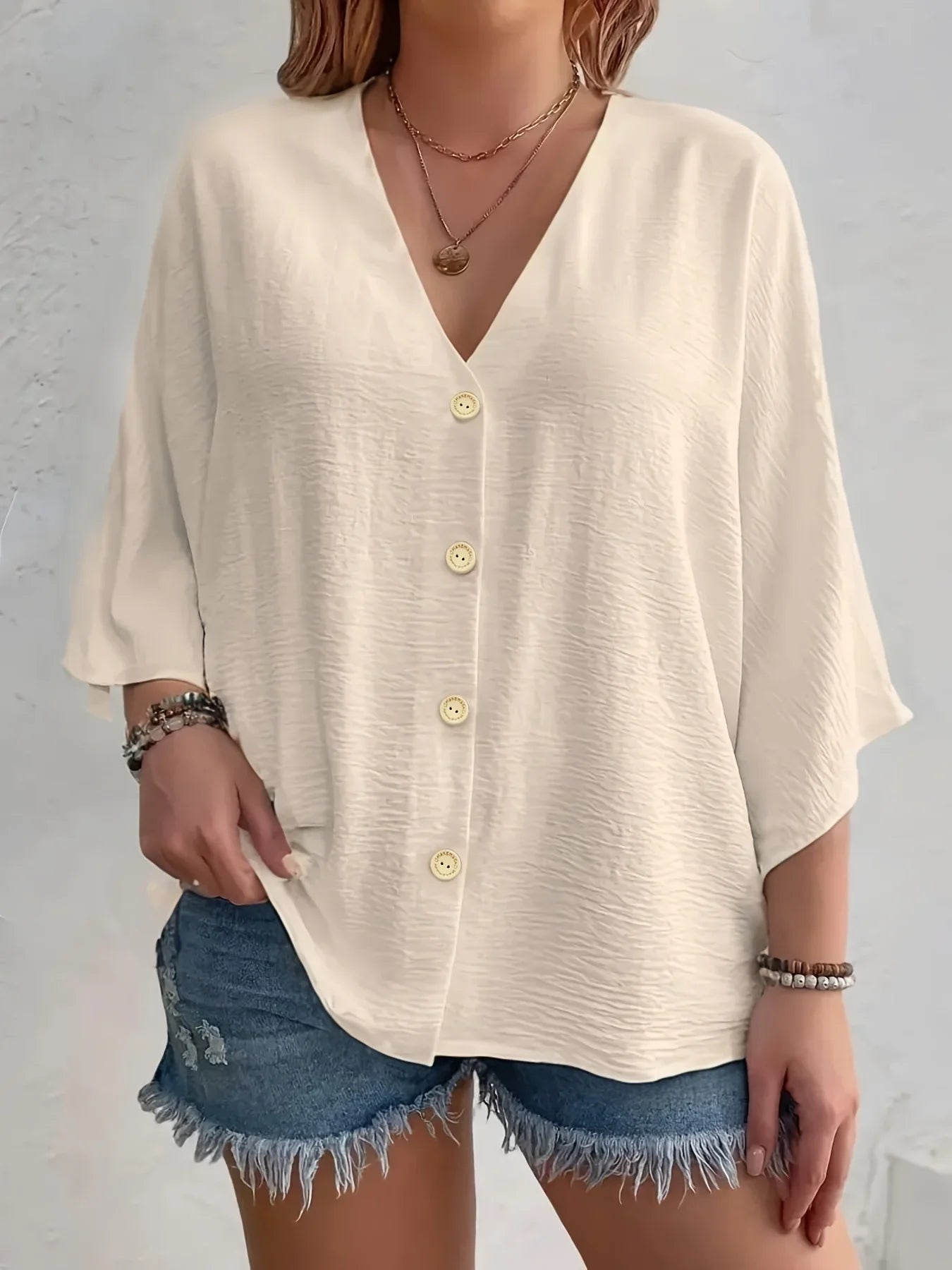 Noora™ | Signe – Blus med knäppning och ¾-ärm