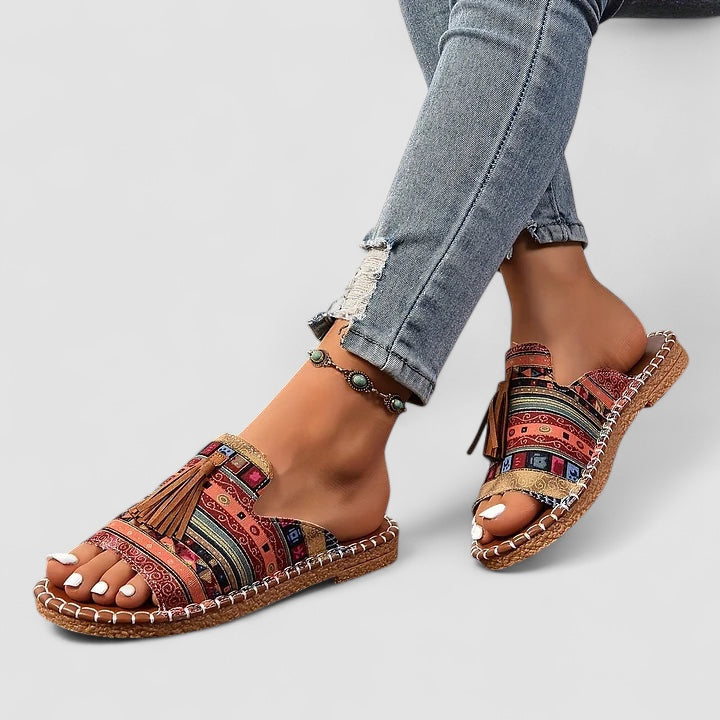 Noora™ | Leena - Bekväma och Platta Ortopediska Sandaler