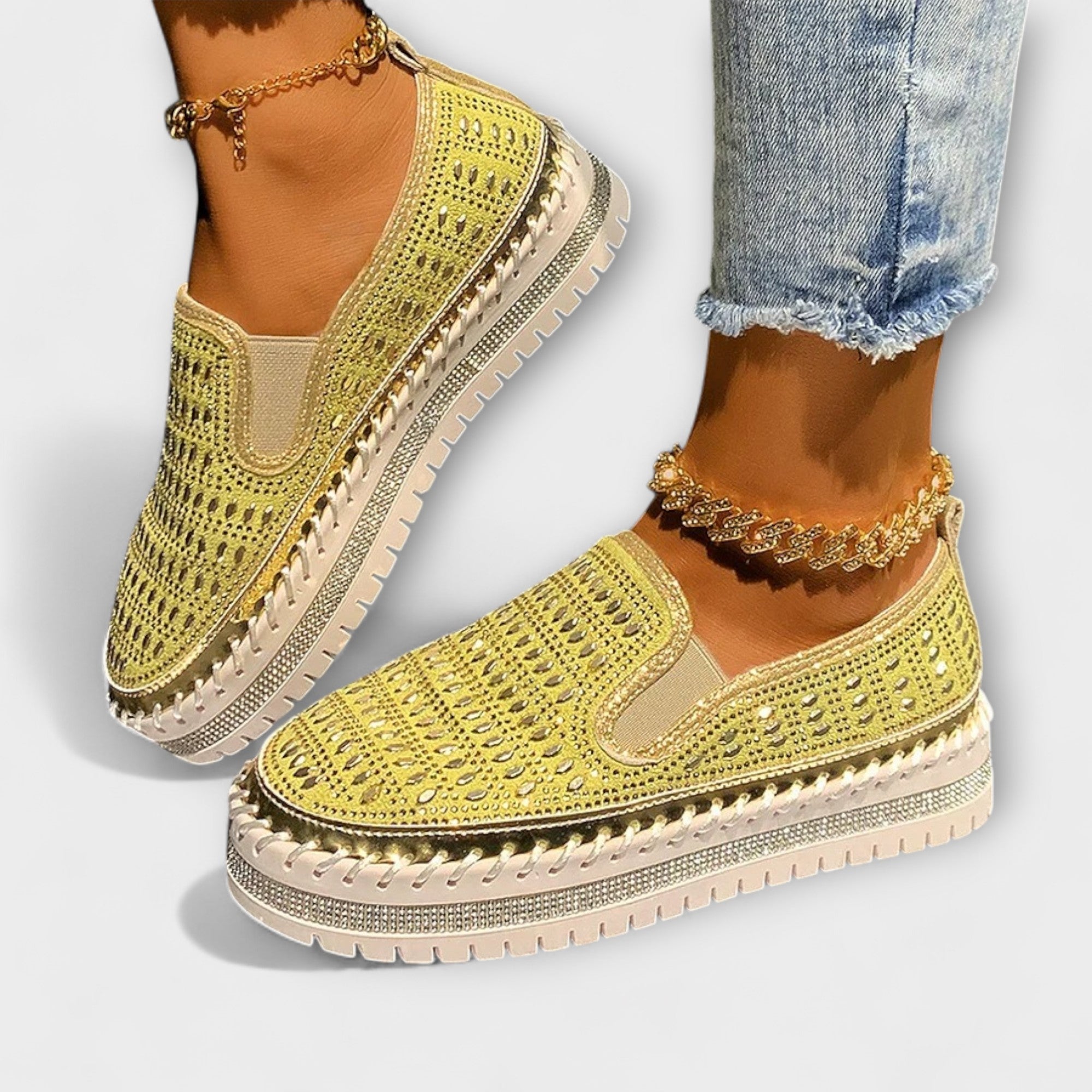 Kenna | Slip-on med perforerad design