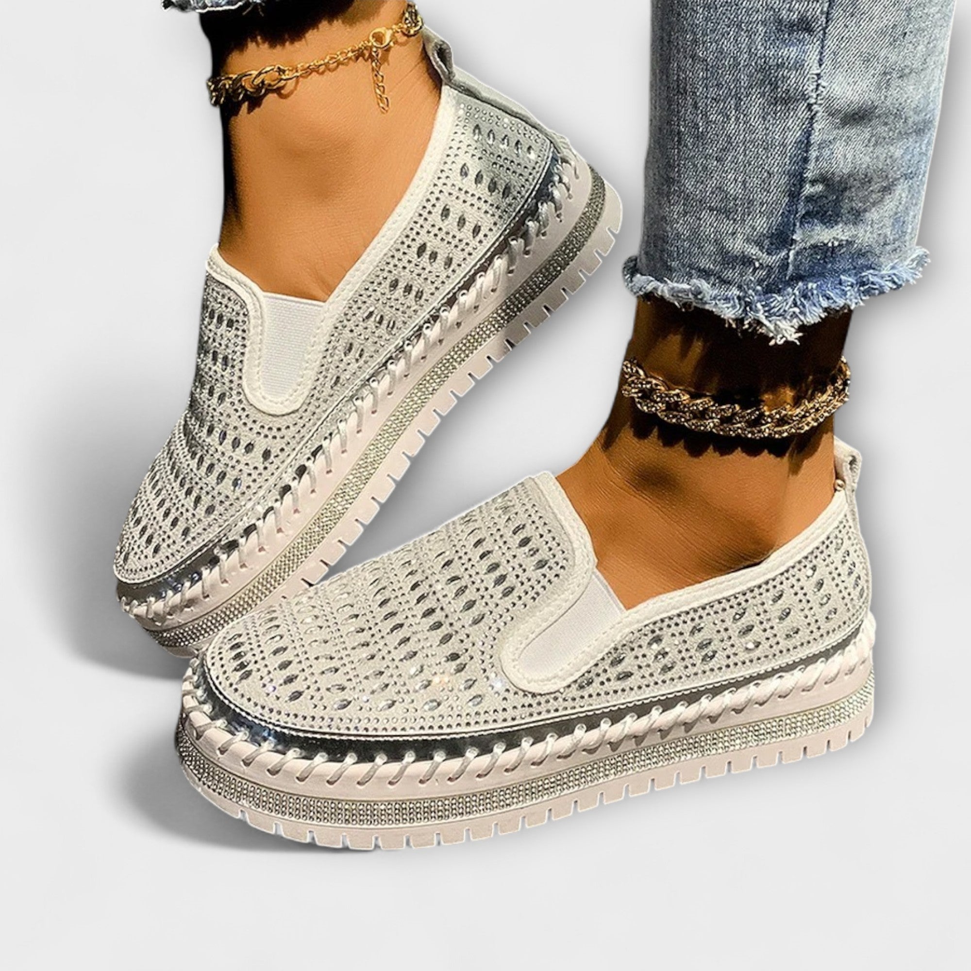 Kenna | Slip-on med perforerad design