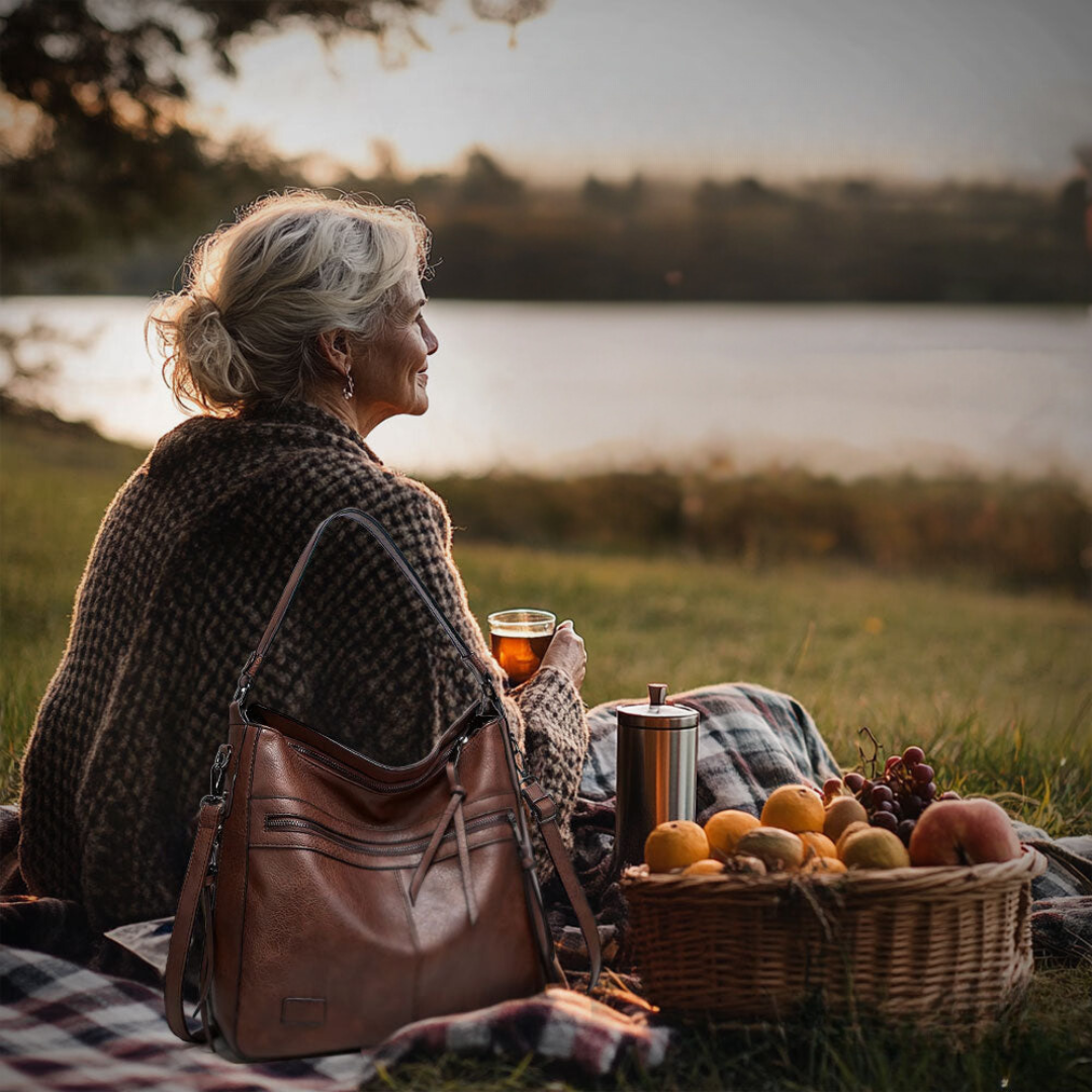 Lilla | Opulent väska med tidlös design