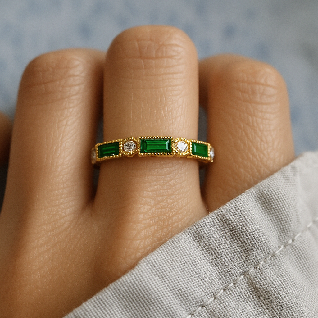 Alex - Grön Inlagd Zirkonia Guld Ring