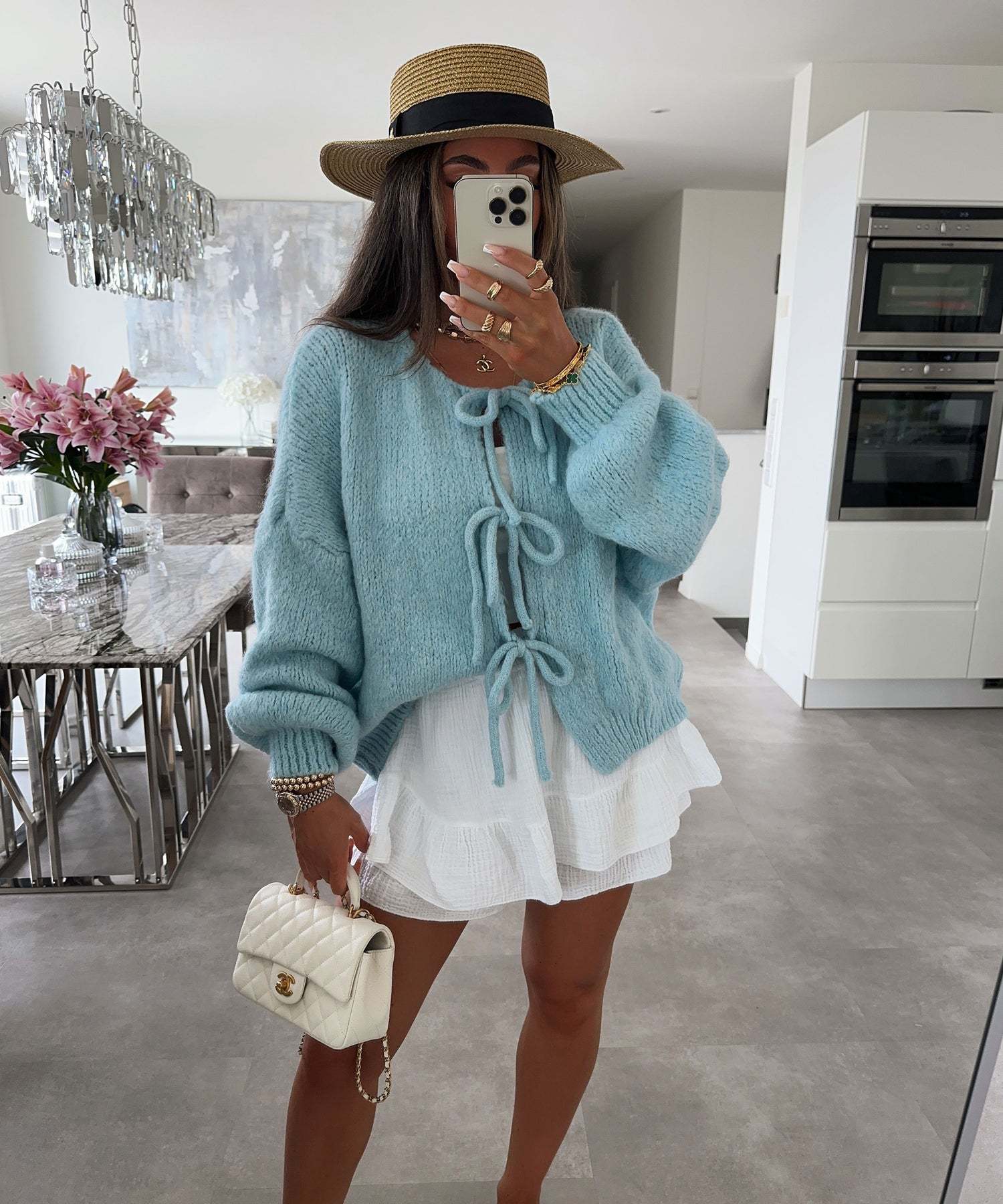 Enfärgad Crew Neck Snörad Cardigan