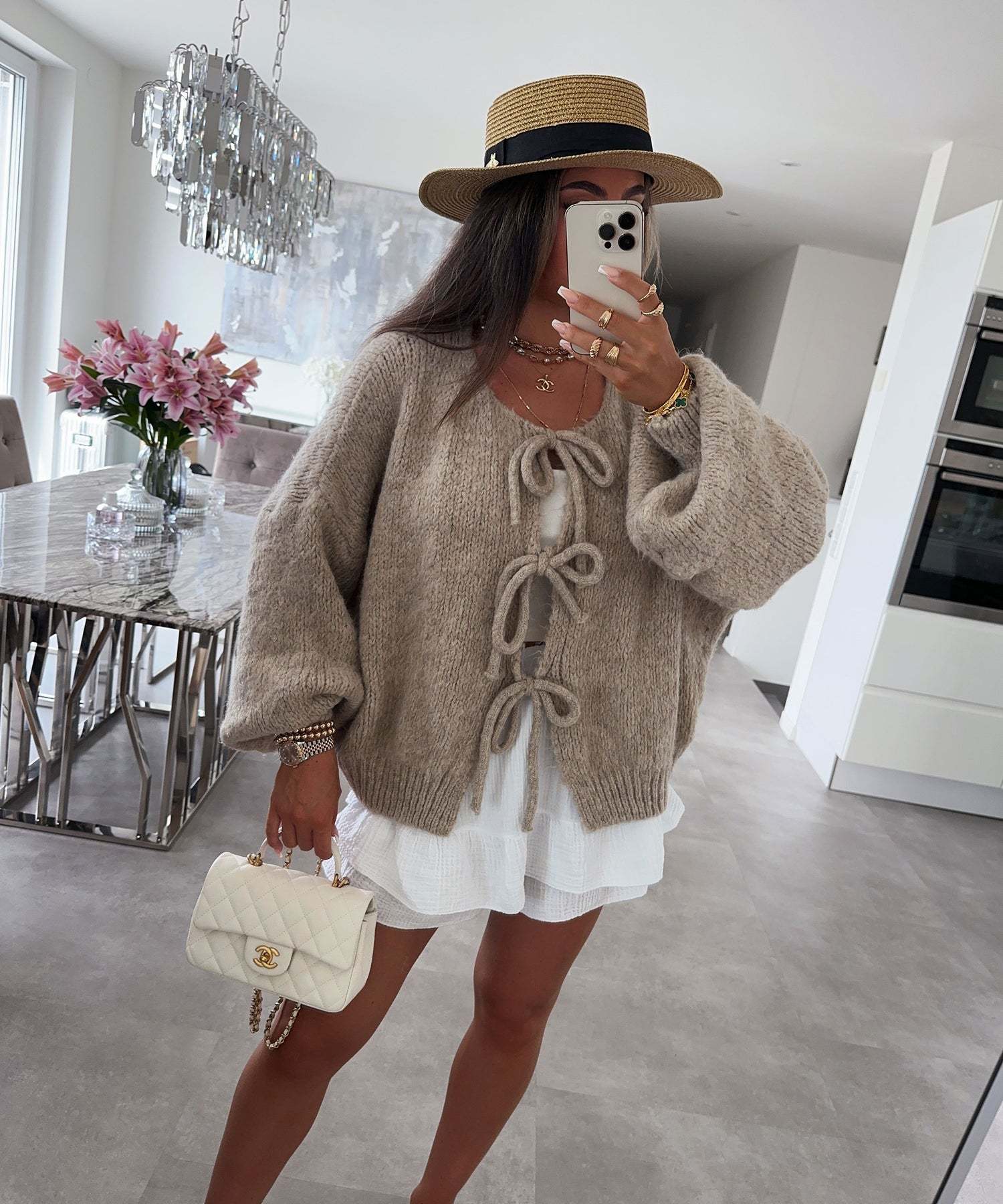 Enfärgad Crew Neck Snörad Cardigan