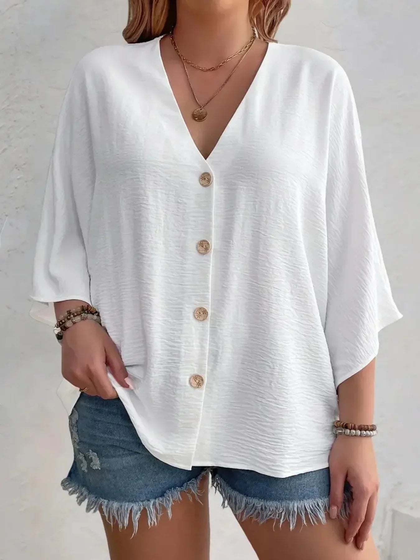 Noora™ | Signe – Blus med knäppning och ¾-ärm