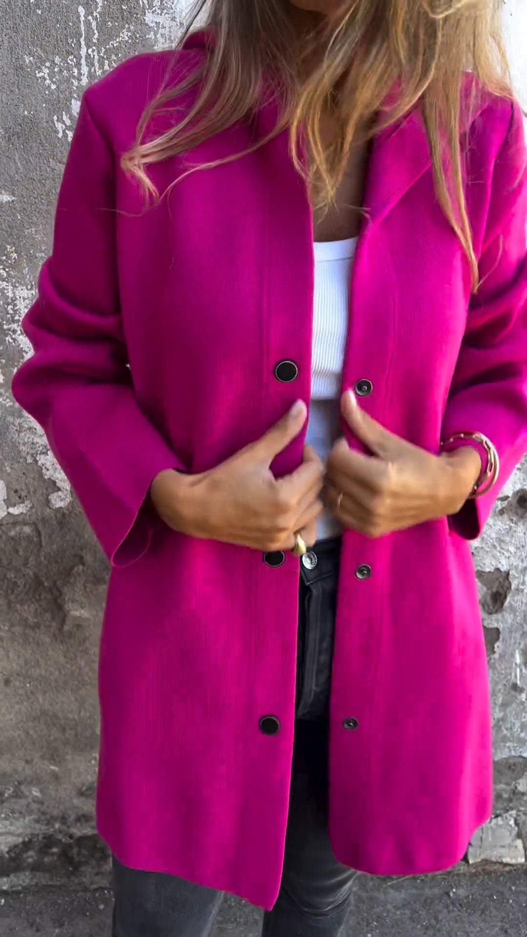 Elisa | Avslappnad enfärgad blazer
