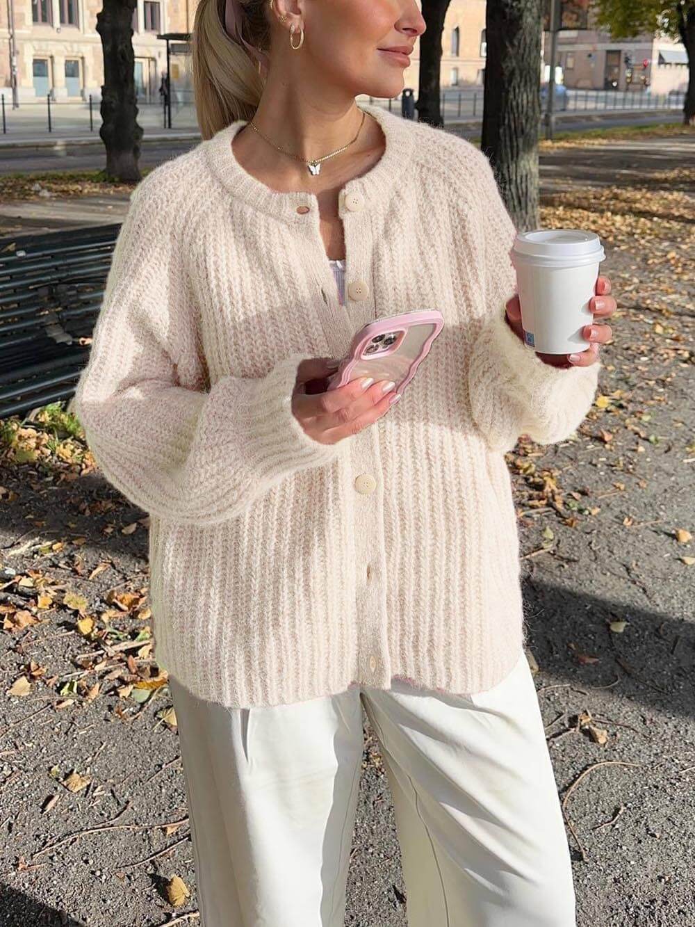 Lätt och ledig enfärgad långärmad cardigan